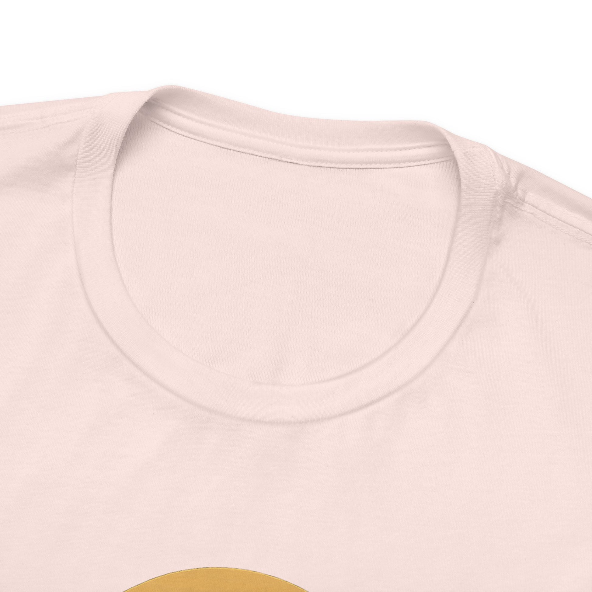 Ramen Golden Retriever Tshirt