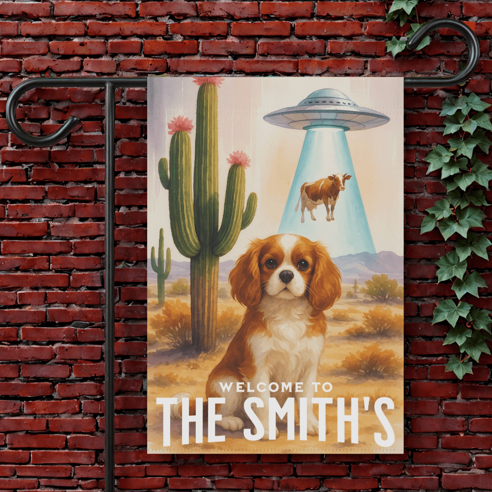 Blenheim Cavalier Aliens Garden Flag 12'' × 18''