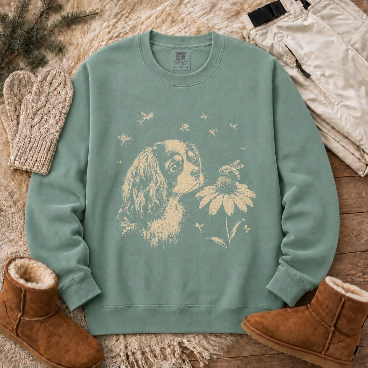 Sweatshirt Light Green / S Cavalier Spring Bumble Bee Unisex Sweatshirt
