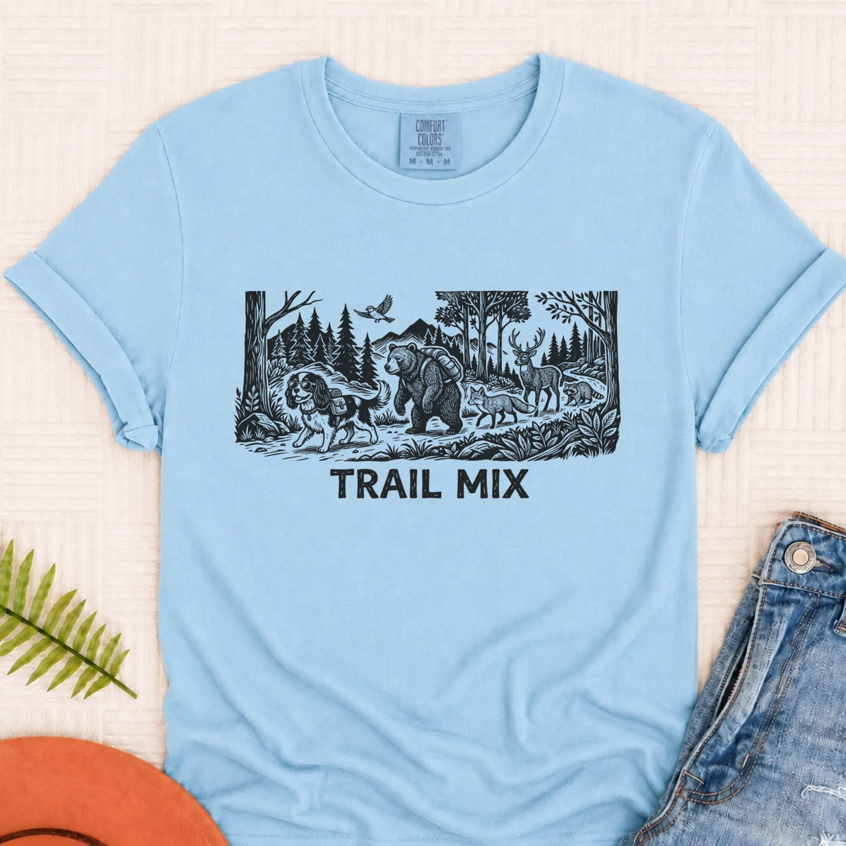 T-Shirt Chambray / S Cavalier Woods Hiking Trail Mix Unisex TShirt