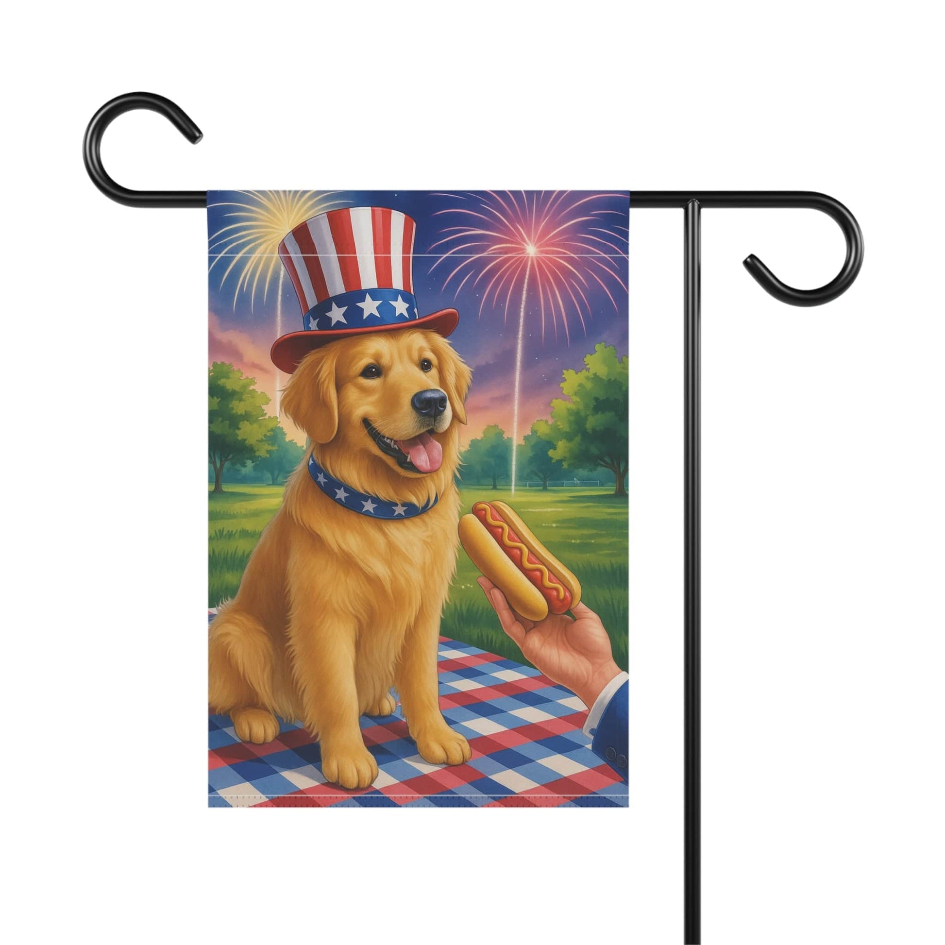 Golden Retriever 4th July Garden Flag