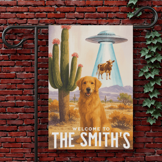 Golden Retriever Aliens Garden Flag 12'' × 18''