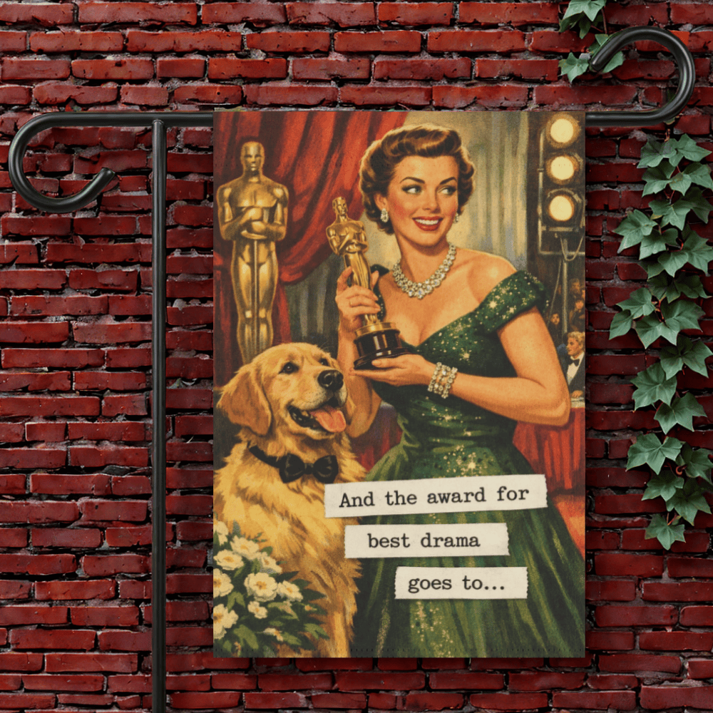 Golden Retriever Best Drama Award Garden Flag 12'' × 18''