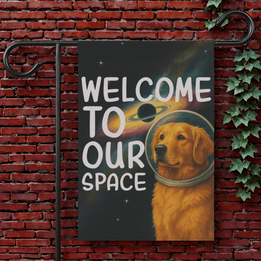 Golden Retriever Space Lover Garden Flag 12'' × 18''
