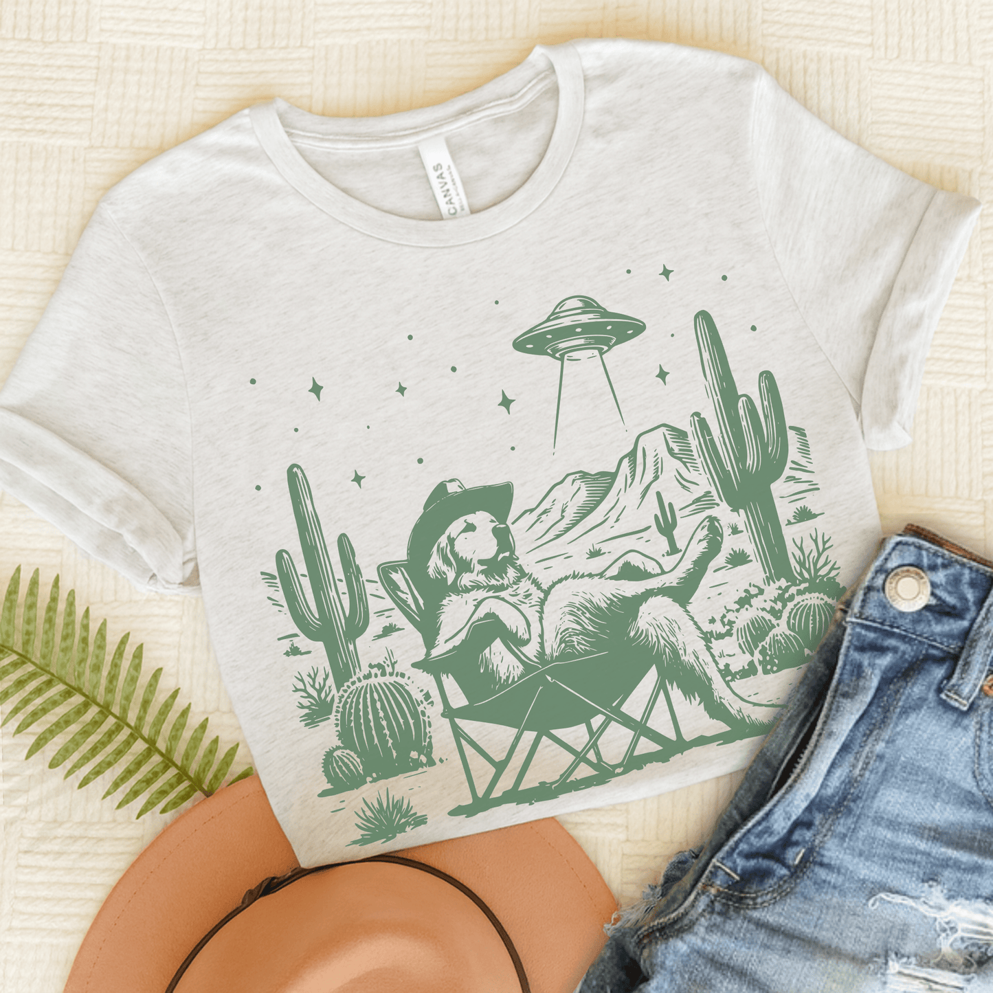 Golden Retriever Western UFO Unisex Tshirt Ash