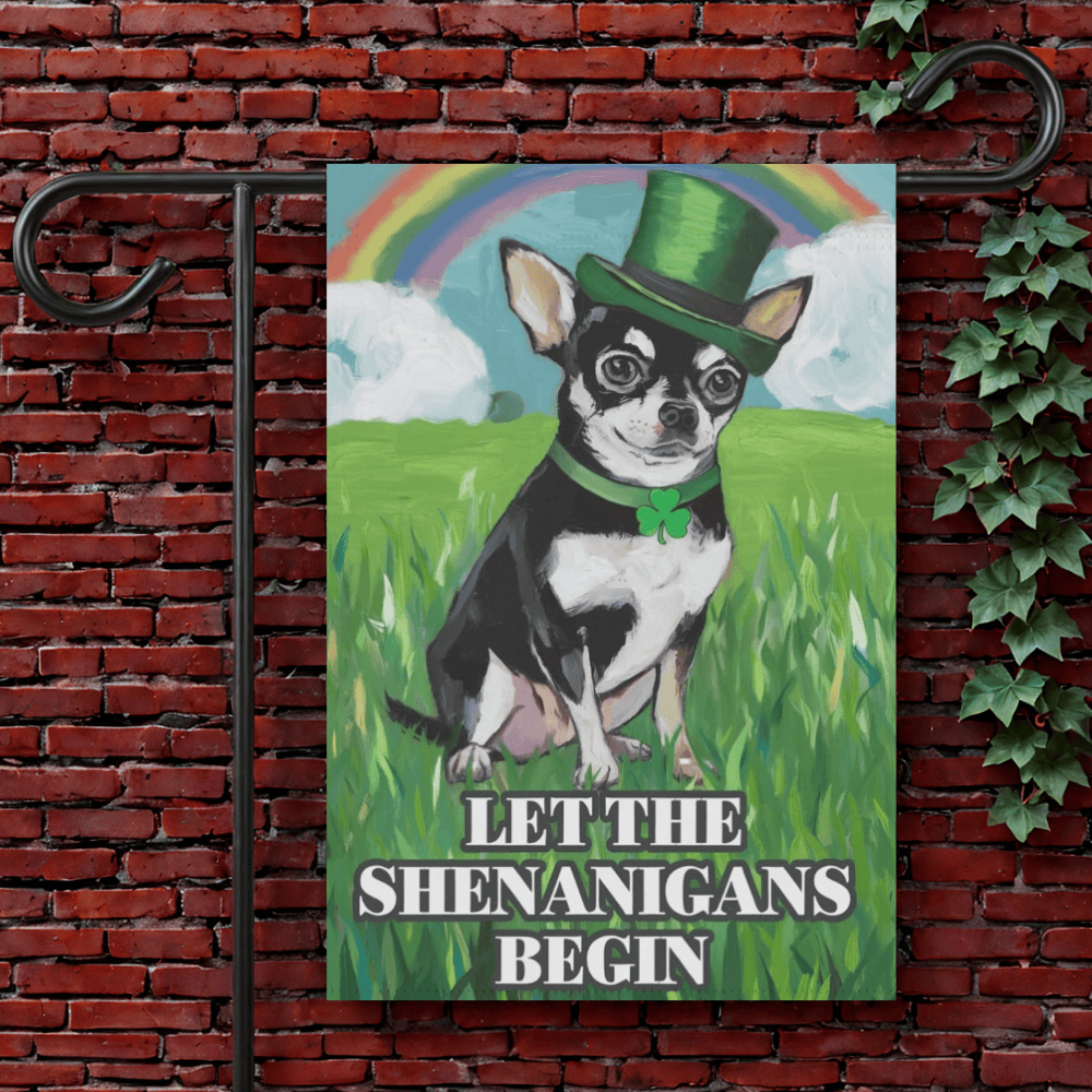 Irish Chihuahua St Patricks Day Garden Flag 12'' × 18''