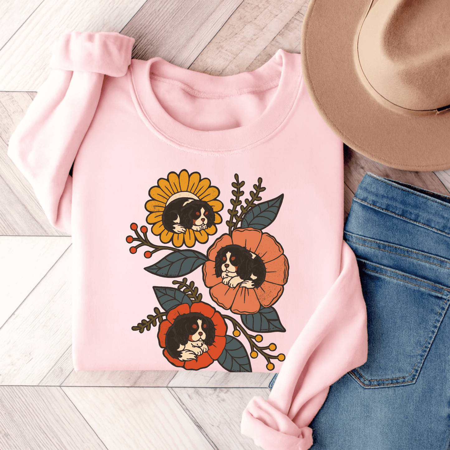Tricolor Cavalier Sleeping Flowers Sweatshirt Light Pink